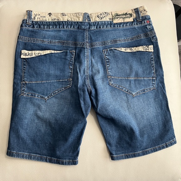 Desigual Men’s Double Waist Regular Fit Denim Short - Size 36 - Picture 5 of 9